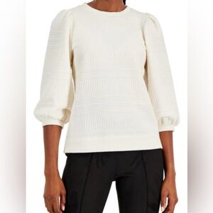 Anne Klein Women's Quilt Balloon Sleeve Pullover. Size XL, marshmallow color.